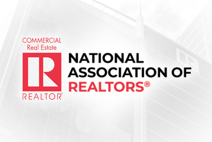 Commercial NAR logo